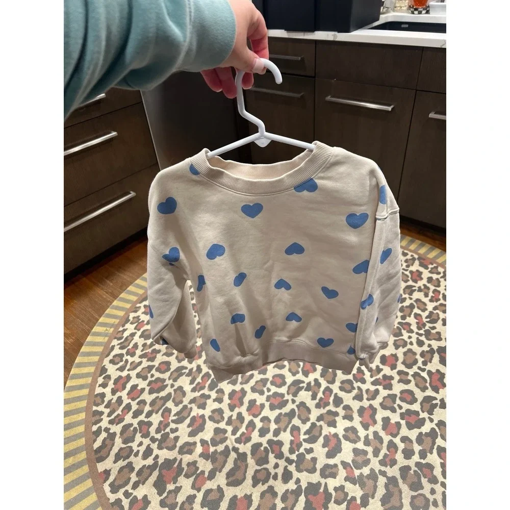 H&M Kids Oversized Brushed-Inside Sweatshirt in‎ white blue heart girls 5-6